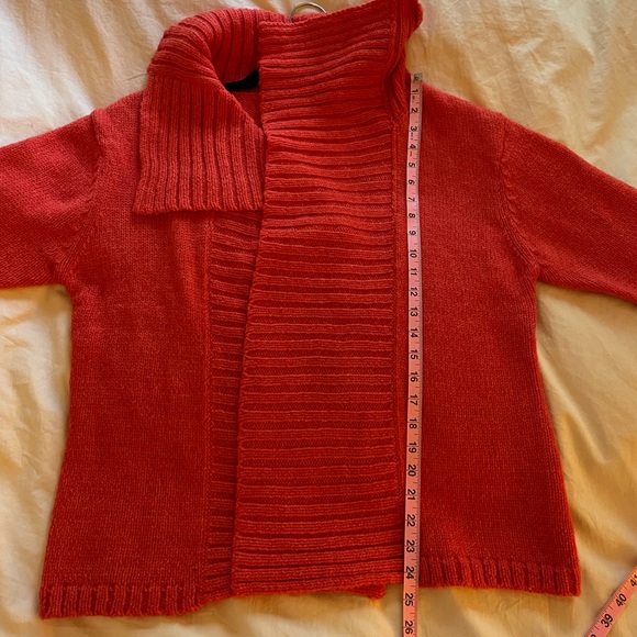 Ness Scottish Wool Cardigan - Picture 12 of 13